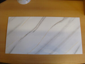 PVC iseliimuv seinapaneel 30x60 6tk/1,08m2/pk VXP-011