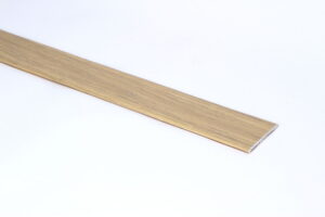 Katteliist Küberit 441 tamm Savanna 40mm 1m iseliimuv