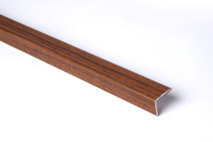 Nurgaliist Küberit 235 pähkel 20x24,5mm 1m iseliimuv