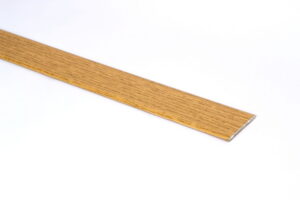 Katteliist Küberit 441 tamm 40mm 2m iseliimuv